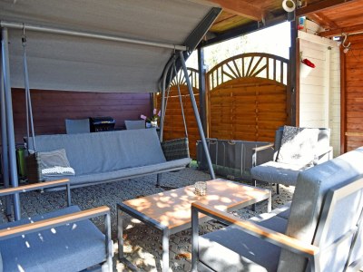 Holiday house Spacious Family Haven in Kröpelin - Outdoor photo 9