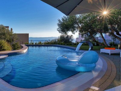 Villa Villa Marina with pool in Makarska - Villa