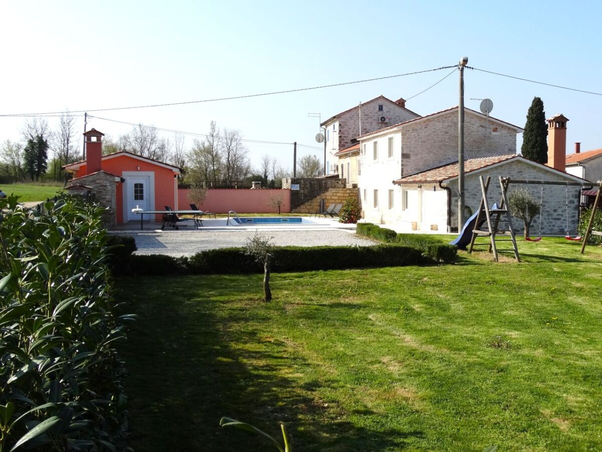 Holiday house Mikela - Outdoor photo 5