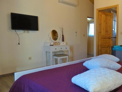 Holiday house Mikela - Features photo 40