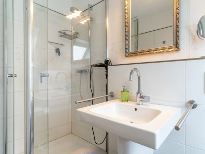 Holiday apartment Apart 40b into Haus Stella - Outdoor photo 5