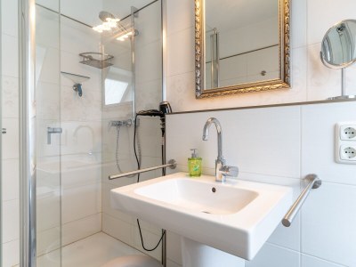 Holiday apartment Apart 40b into Haus Stella - Features photo 12