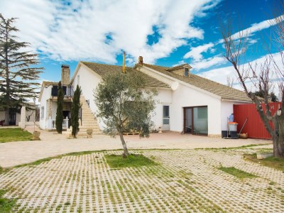 Villa Villa in Villamuriel mit Pool und Grill - Outdoor photo 4