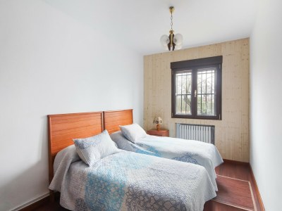 Villa Villa in Villamuriel mit Pool und Grill - Features photo 17