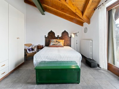 Apartment Belvilla by OYO Secluded Apartment with Balcony - Features photo 18