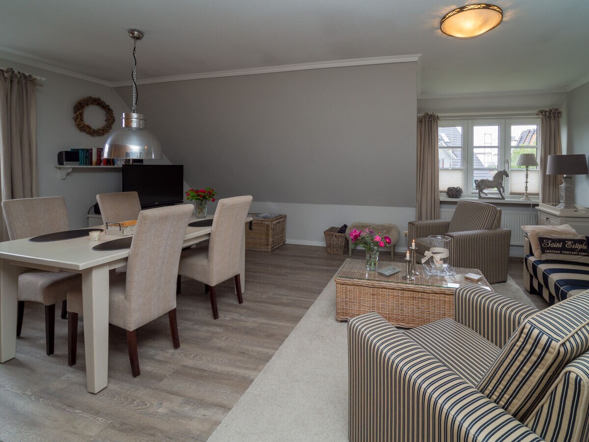 Holiday apartment Reede-Hues - List Ost 1 - Features photo 5