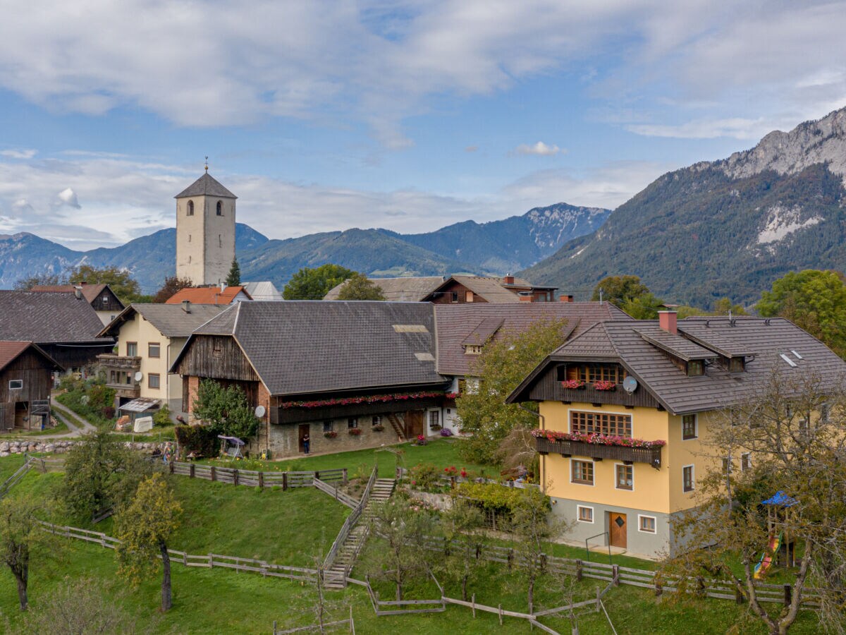Holiday apartment Bauernhof Perhinig - Outdoor photo 4