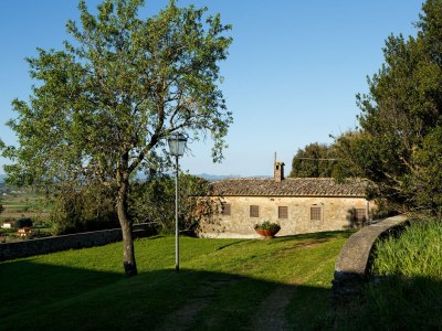 Holiday house Elegant 2-Bedroom Holiday Home in Tuscan. in Tuoro sul Trasimeno - Holiday house
