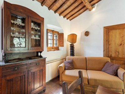 Holiday house Elegant 2-Bedroom Holiday Home in Tuscan. - Features photo 30