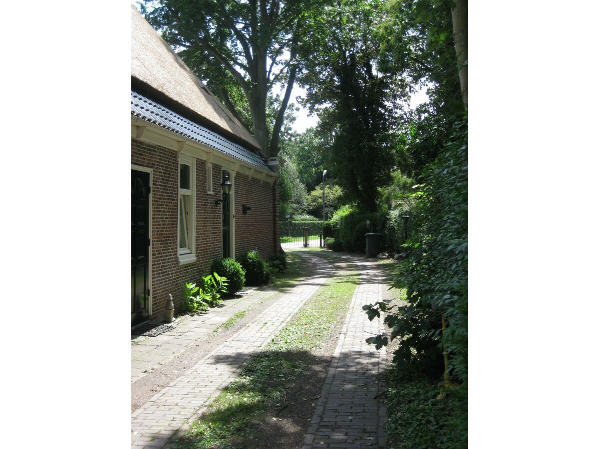 Holiday house T Uiltje - Outdoor photo 2