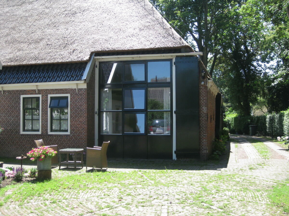 Holiday house T Uiltje - Outdoor photo 3