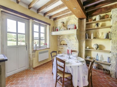 Farmhouse Farmhouse in Talon with Scenic Views - Features photo 19