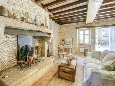 Farmhouse Farmhouse in Talon with Scenic Views - Features photo 23