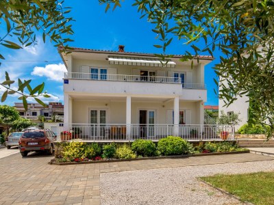 Holiday apartment Milčetić - Outdoor photo 2