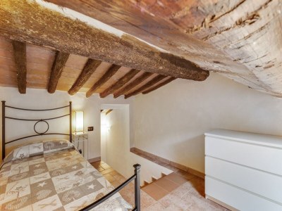 Holiday house Holiday Home in Volterra near Piazza dei Priori - Features photo 24