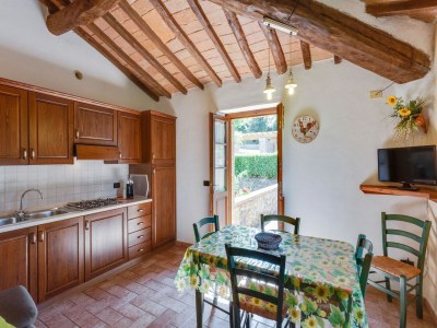 Holiday house Holiday Home in Volterra near Piazza dei Priori - Features photo 29