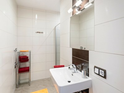 Apartment Apartment in Saalfelden near Ski Slopes - Features photo 12