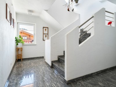 Apartment Apartment in Saalfelden near Ski Slopes - Features photo 18