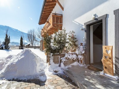 Apartment Apartment in Saalfelden near Ski Slopes - Features photo 21