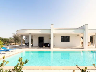 Villa Stella Cadente with private pool, fenced garden, 4km beaches in Serranova - Villa