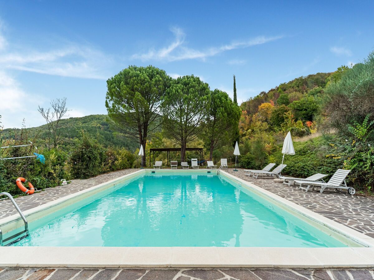 Holiday house Cozy cottage with pool in Assisi - Outdoor photo 4