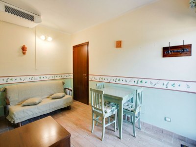 Holiday house Apartment in Castiglione near Lake Trasimeno - Features photo 18