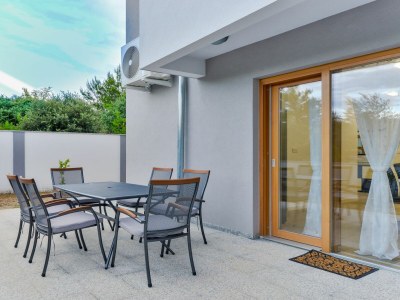 Villa New Villa with pool and roof terrace - Outdoor photo 5