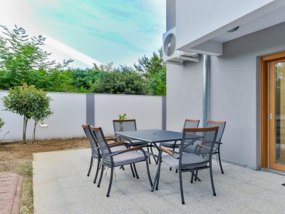 Villa New Villa with pool and roof terrace - Outdoor photo 7