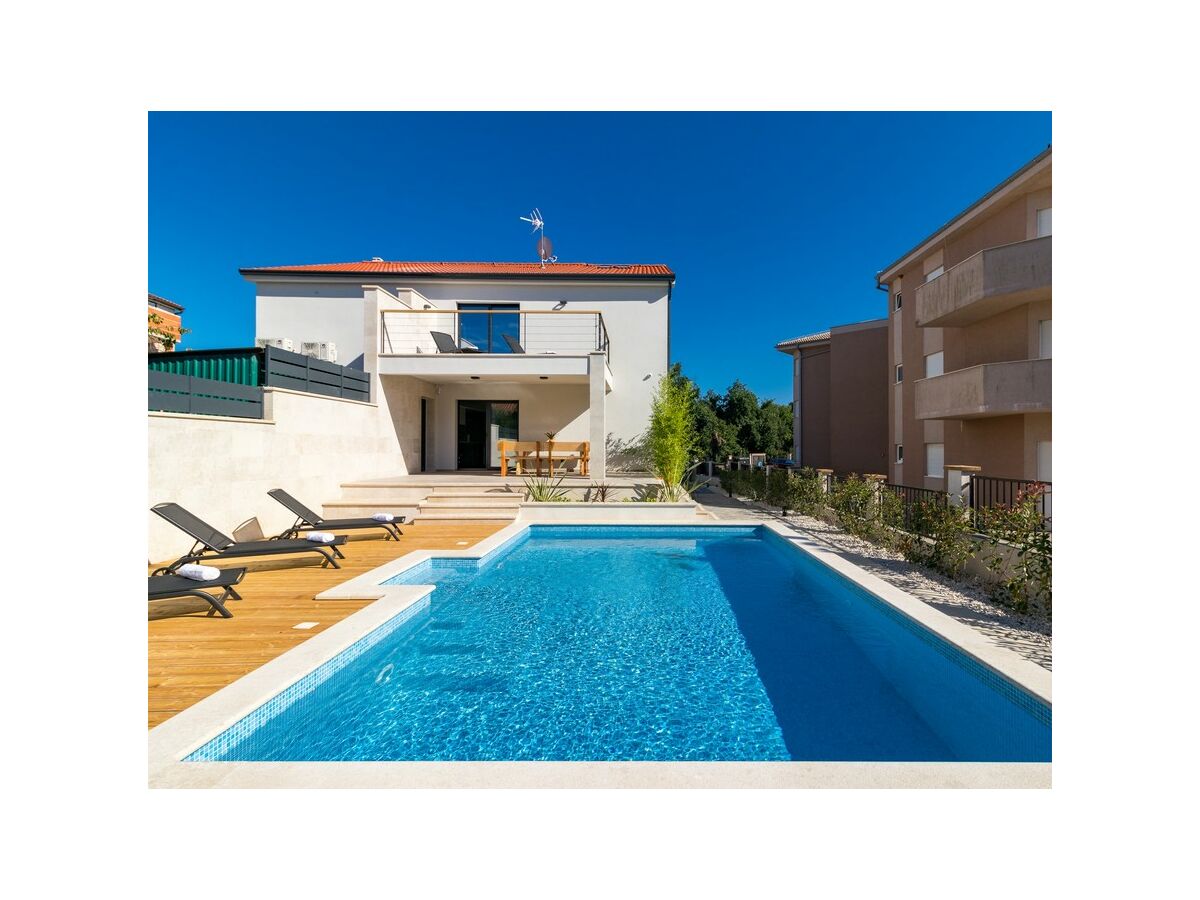 Villa Munat - Outdoor photo 2