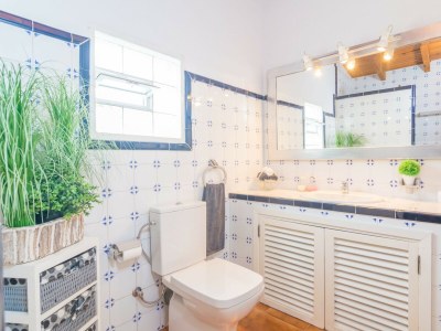 Villa Refugi De Les Aguiles - Features photo 33