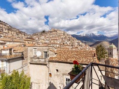 Cottage Geschmackvolles Herrenhaus in Morano Calabro mit Balkon - Outdoor photo 4