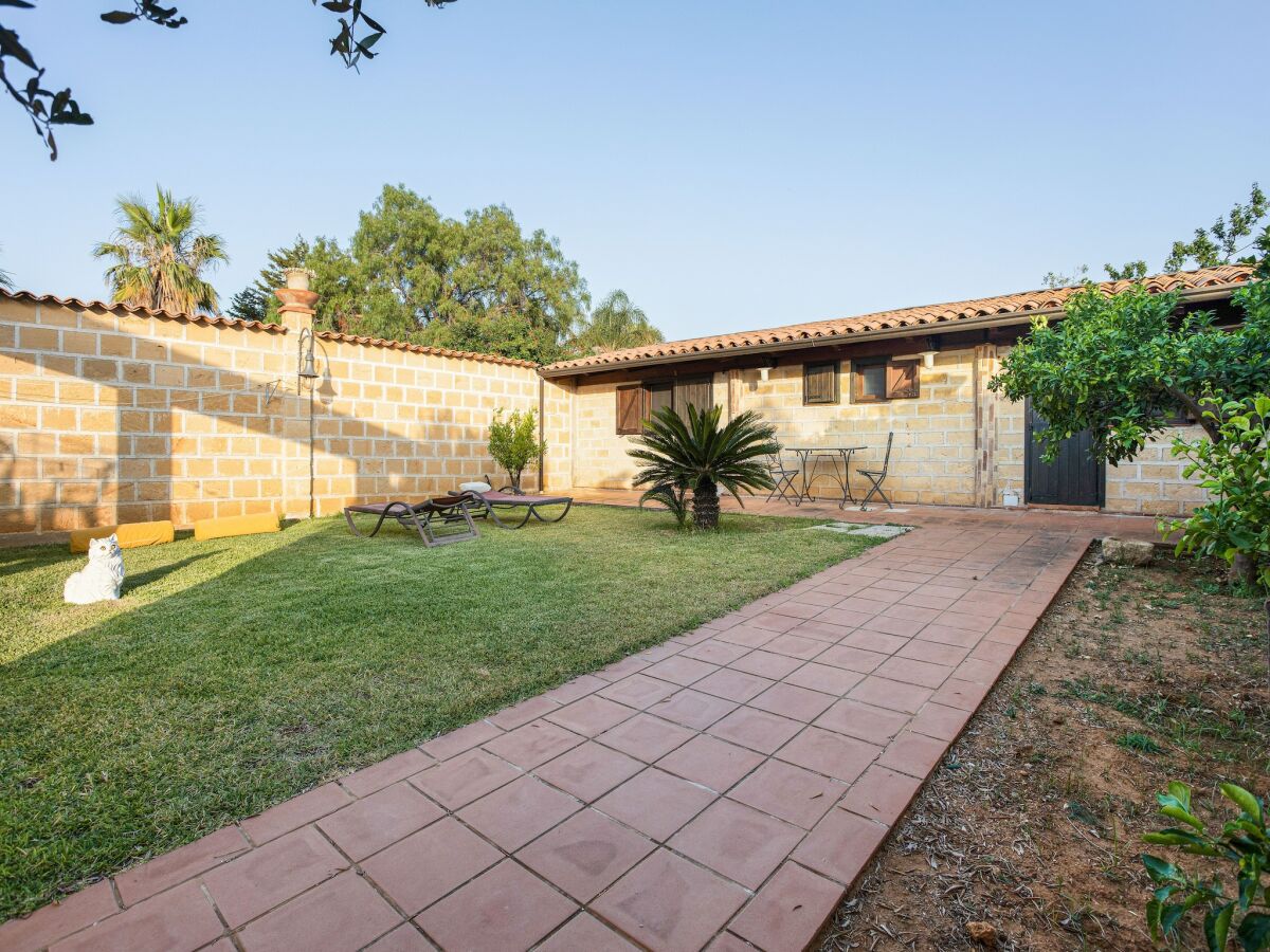 Villa Villa in Partinico nahe Strand - Outdoor photo 2