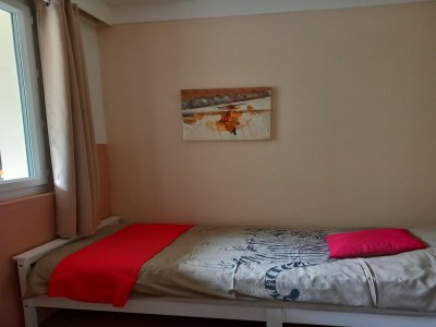 Holiday house Burgundy Poolside Getaway - Features photo 33