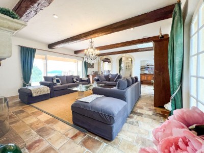 Villa Helikon - Features photo 24