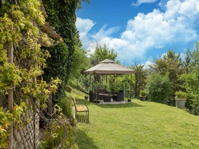 Holiday house Wohnung im Furlo mit Salzwasserpool - Outdoor photo 12
