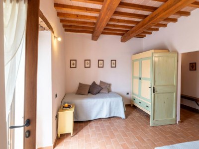 Holiday house Wohnung im Furlo mit Salzwasserpool - Features photo 32