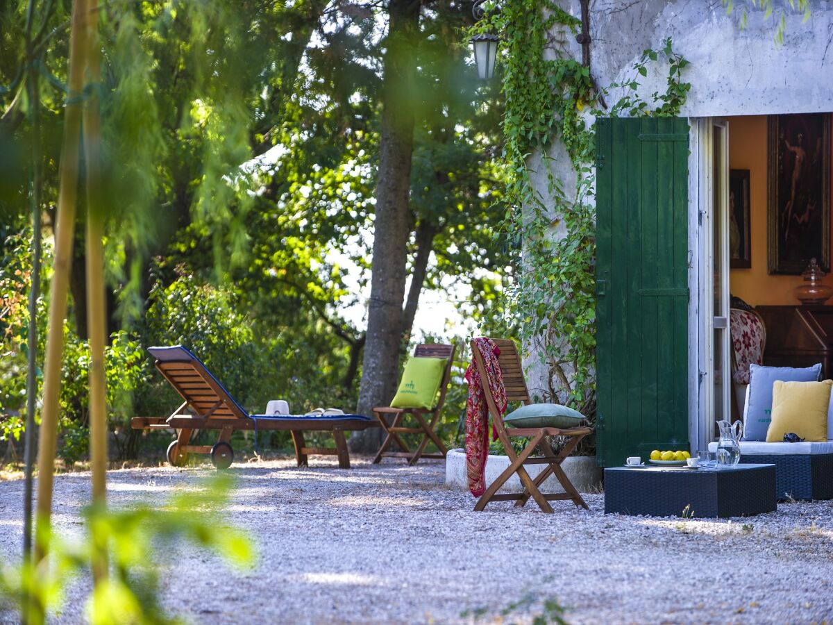 Cottage Holiday Home in Senigallia with Garden BBQ - Outdoor photo 2