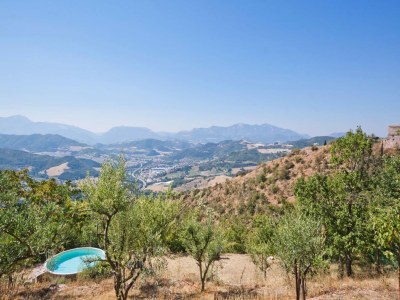 Holiday house Country House with Saltwater Pool - Outdoor photo 9