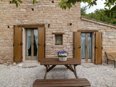 Holiday house Country House with Saltwater Pool - Outdoor photo 12