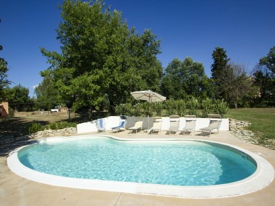 Holiday house Holiday Home in Cossignano with Pool in Cossignano - Holiday house