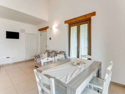 Holiday house Belvilla by OYO Acquanera - Features photo 32