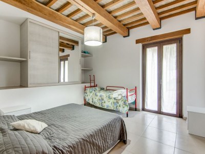 Holiday house Belvilla by OYO Acquanera - Features photo 35