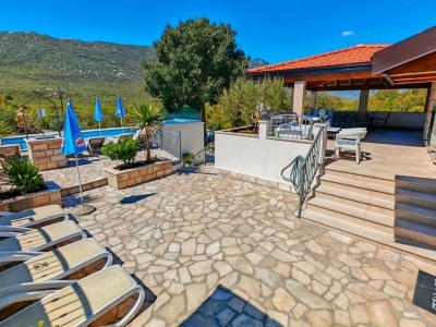 Villa Villa Dvori Stipanovi with heated Pool and Jacuzzi - Outdoor photo 6