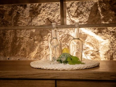 Villa Villa Dvori Stipanovi with heated Pool and Jacuzzi - Features photo 19