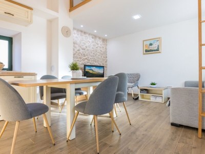 Villa Villa Dvori Stipanovi with heated Pool and Jacuzzi - Features photo 20