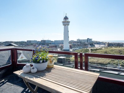 Holiday apartment Zeezicht 29 - Outdoor photo 4