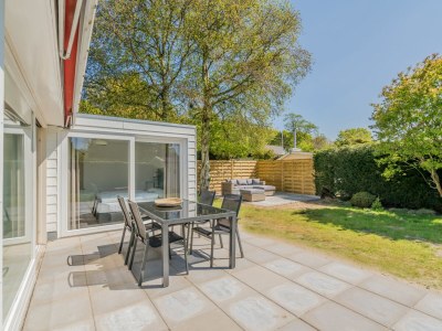 Holiday apartment Bongerd 17 - Outdoor photo 2