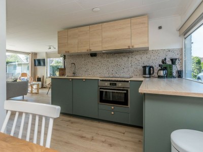 Holiday apartment Bongerd 17 - Features photo 13