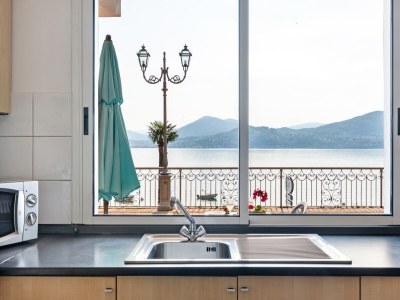 Cottage Apartment in Oggebbio with Sea View Terrace - Outdoor photo 7