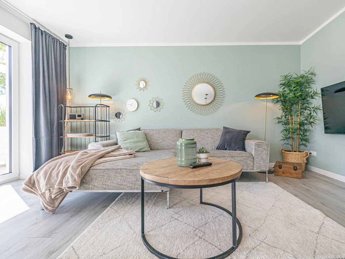 Holiday house No title